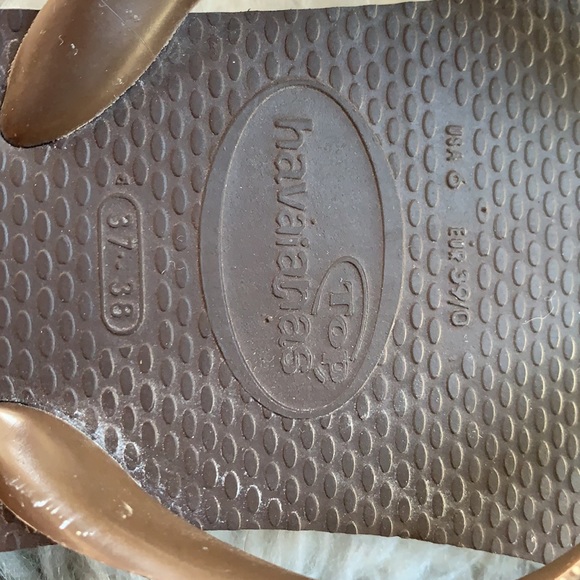 Lori Jack Peace Swarovski Crystal Flop Flops - Picture 4 of 5